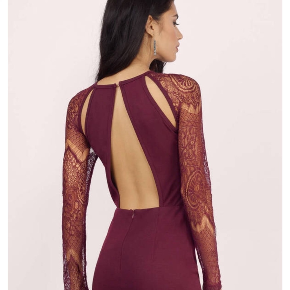 Tobi Burgandy Dress